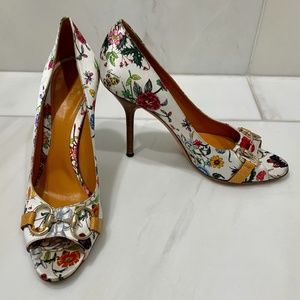 Gucci Floral Peep Toe Heels